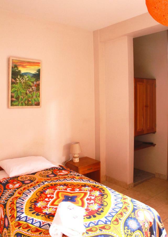 Zygo Bed & Breakfast Тарапото Экстерьер фото