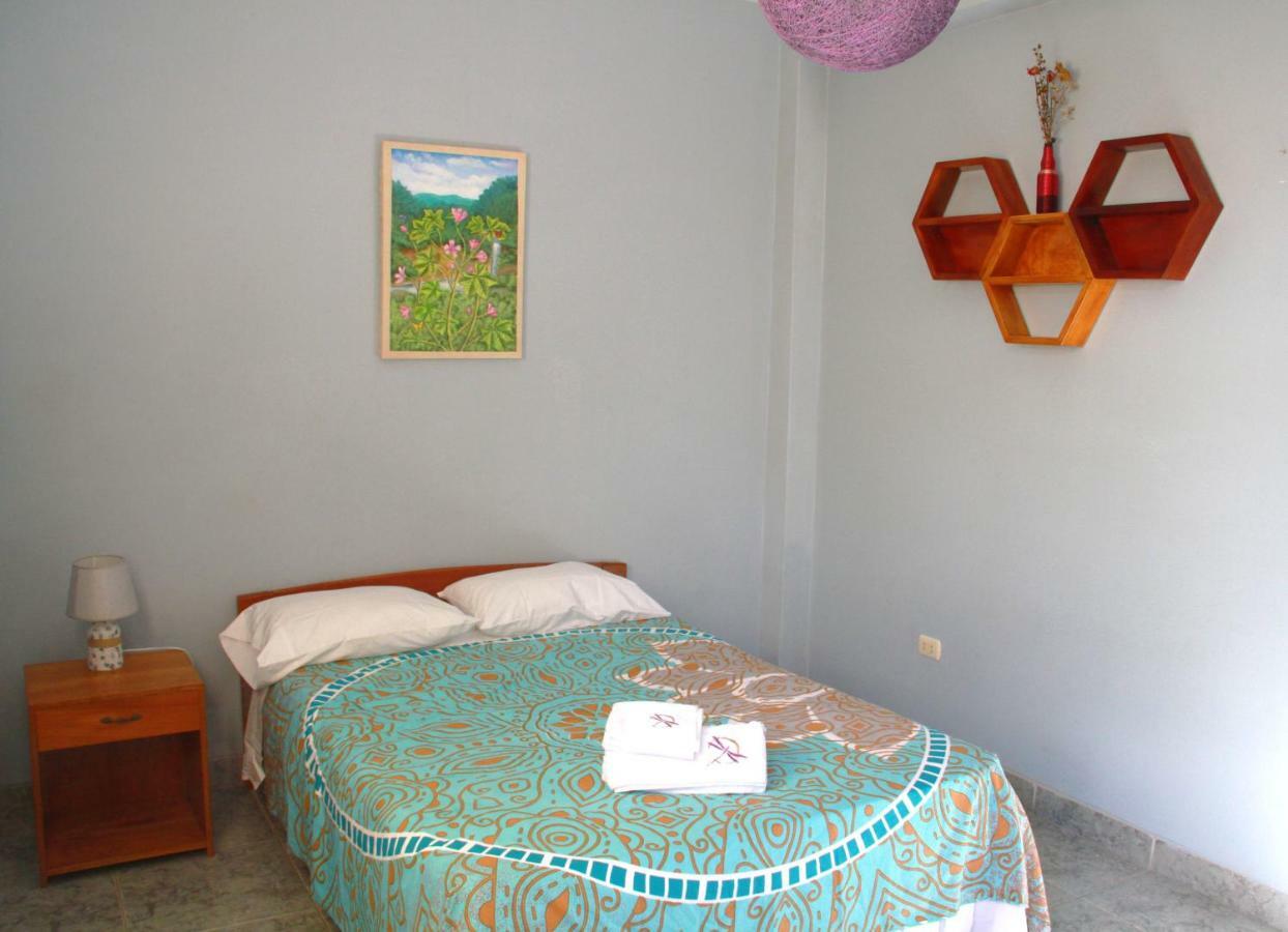 Zygo Bed & Breakfast Тарапото Экстерьер фото
